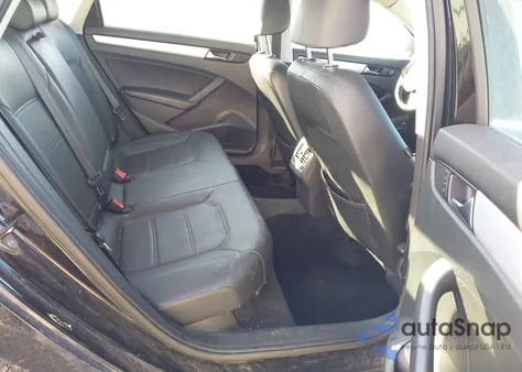 2013 Volkswagen Passat 2.0L Tdi Se z USA, uszkodzony, nr VIN 1VWBN7A31DC089560